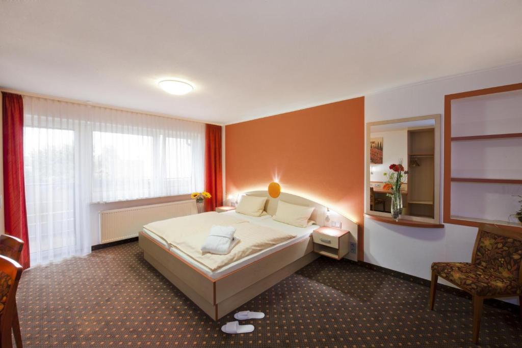 Hotel Sonnental Neusorg Ruang foto