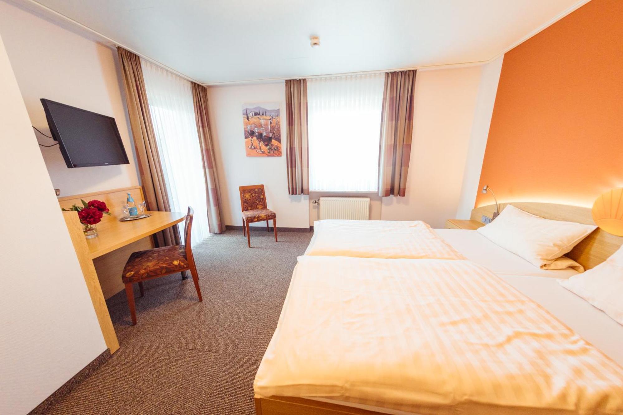 Hotel Sonnental Neusorg Bagian luar foto
