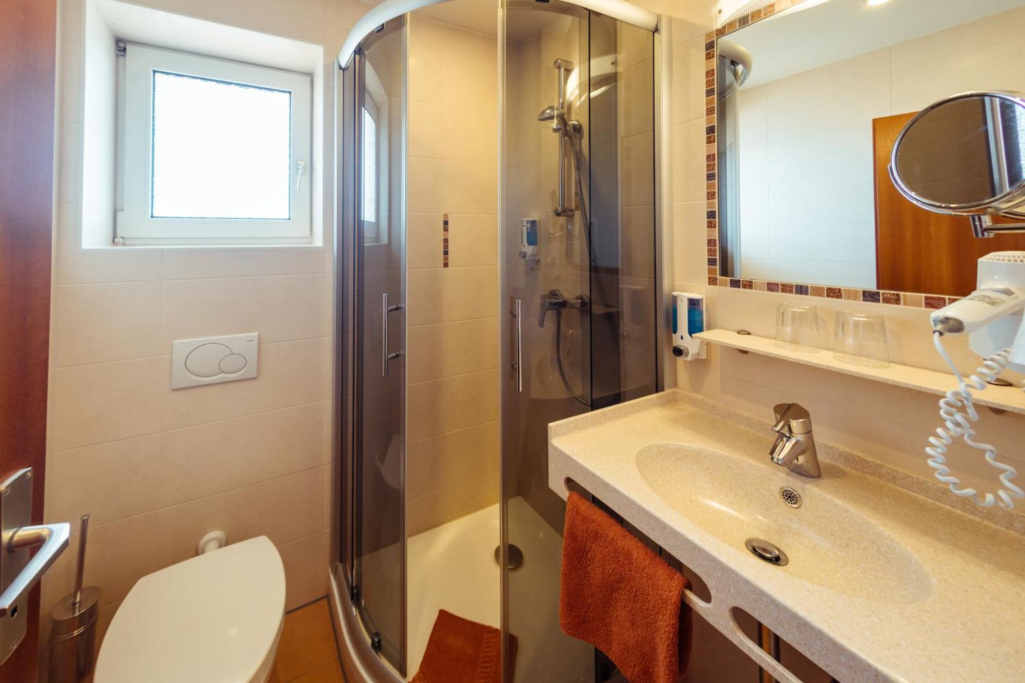 Hotel Sonnental Neusorg Bagian luar foto