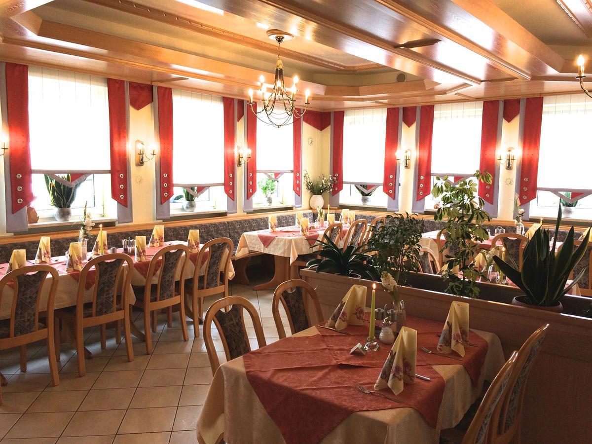 Hotel Sonnental Neusorg Bagian luar foto